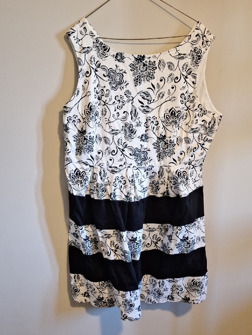 Ricki's Black & White Floral Stripe Sleeveless Mini Dress